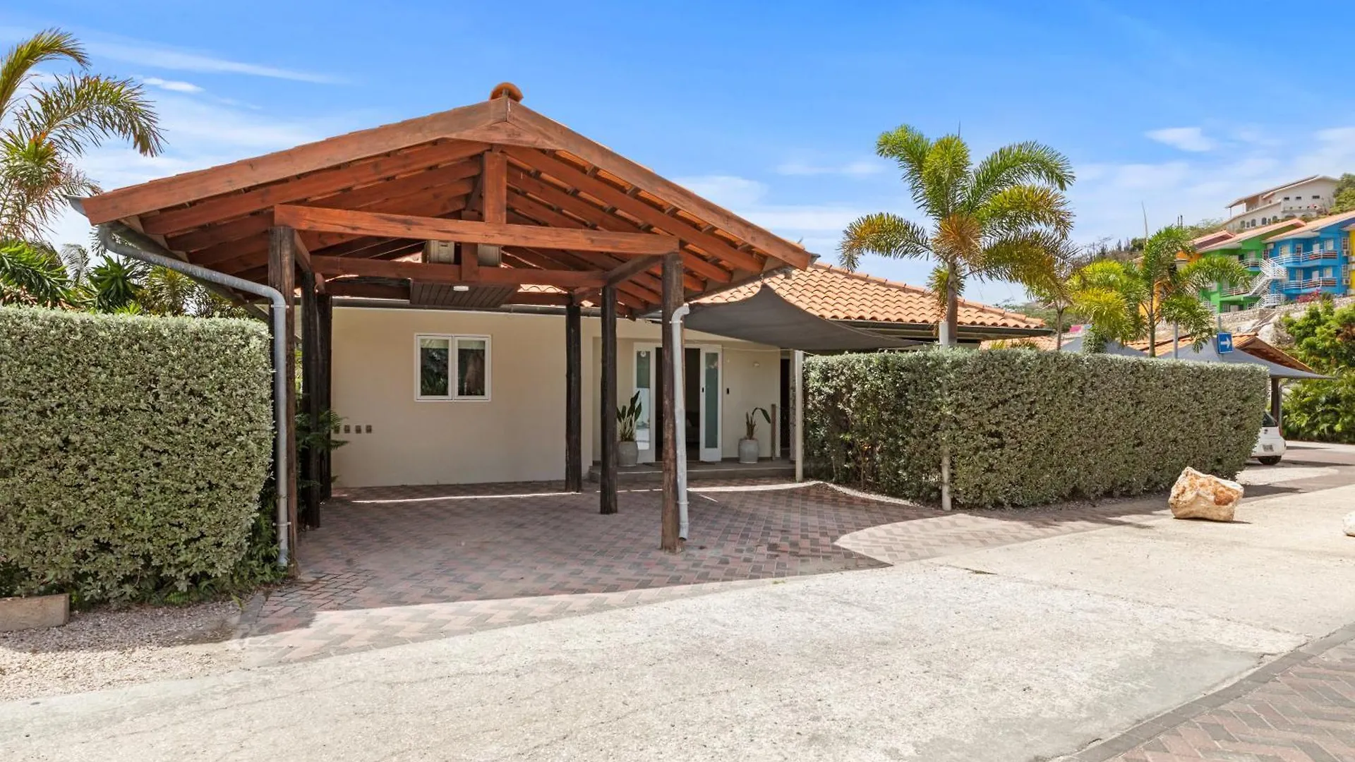 Exclusive Villa - Private Pool - Vredenberg Village Willemstad